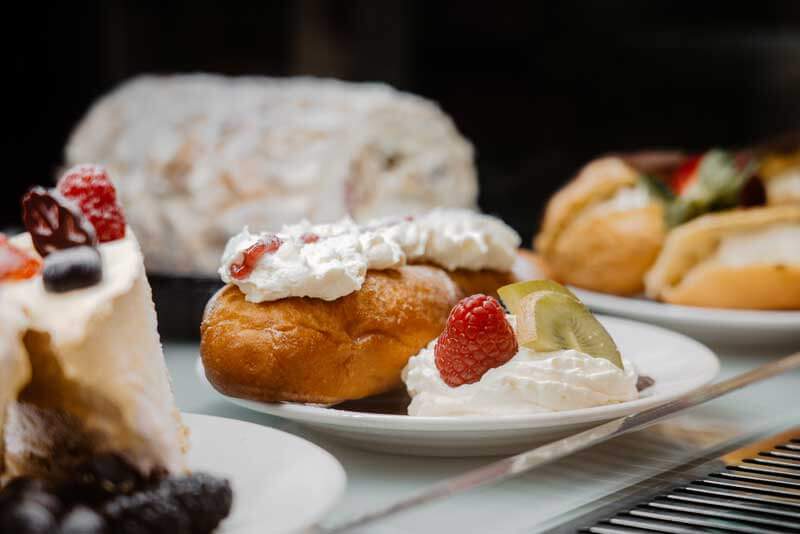 Cakes and desserts